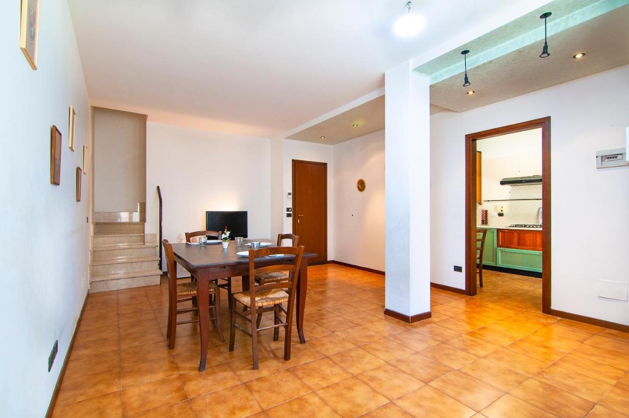 Verona - Familyoasi Free Parking And Garden Exterior foto